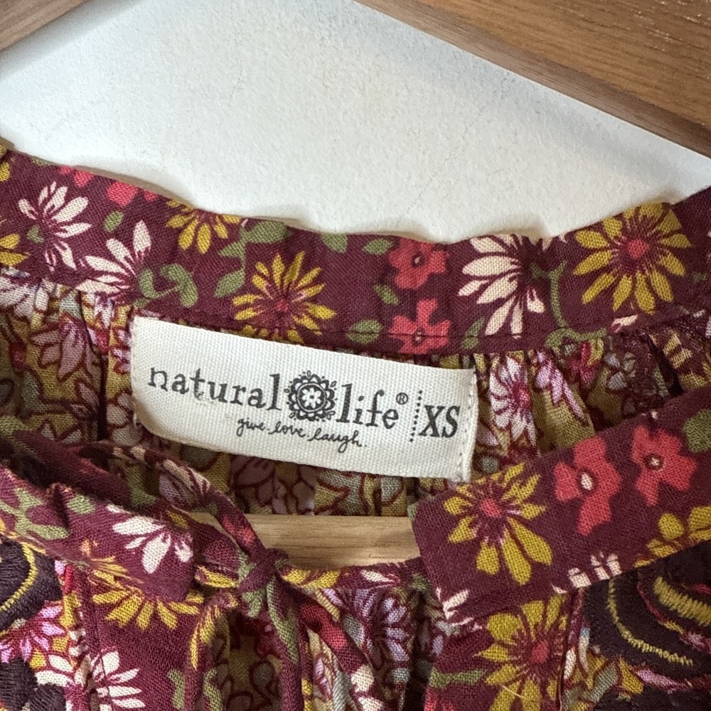 Natural Life Peasant Boho Floral Tassel Blouse Top Womens XS Embroidered Prairie - Picture 6 of 8